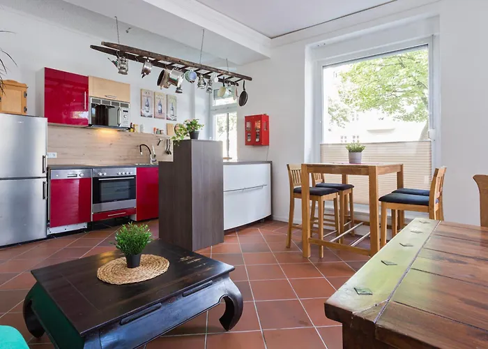 Gaestezimmer I Einzelzimmer Mit Gemeinschaftsbad Und Gemeinschaftskueche * Chemnitz